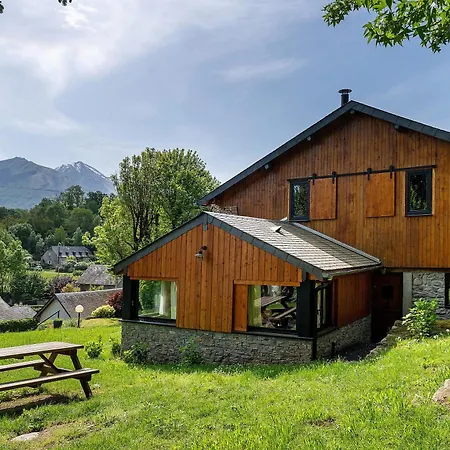 Grange Anouste بيت للعطل Saint-Savin (Hautes-Pyrenees)